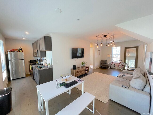 Foto del edificio - 613 E Duffy Ln