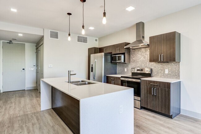 Building Photo - The Au Sable | Two Bedroom Two Bathroom