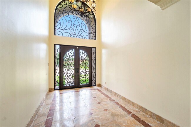 Foto del edificio - 1743 Randons Point Dr