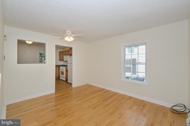 Building Photo - 6346 Piney Ridge Dr