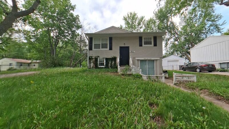 Primary Photo - 18101 E 16 Terrace N