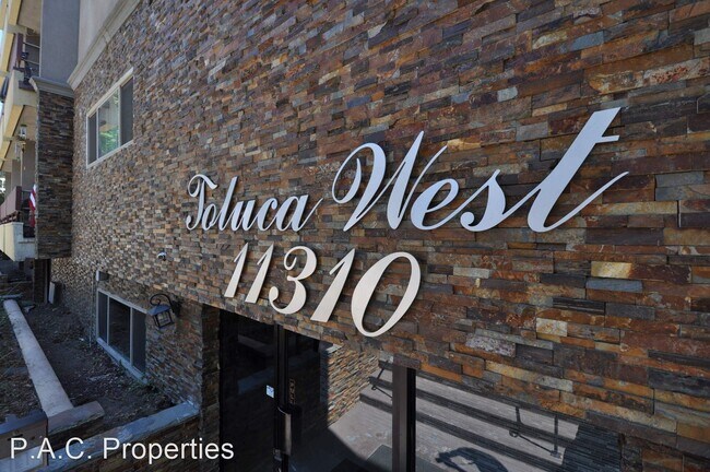 Building Photo - 1 br, 1 bath Apartment - 11310 Camarillo S...