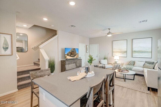 Foto del edificio - 16830 N 141st Ave