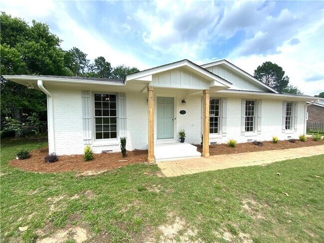 Foto del edificio - Newly Renovated, Farmhouse Style Gorgeous ...