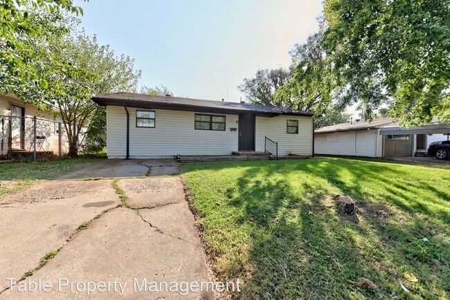 Building Photo - 3 br, 1 bath House - 6412 South Lindsay