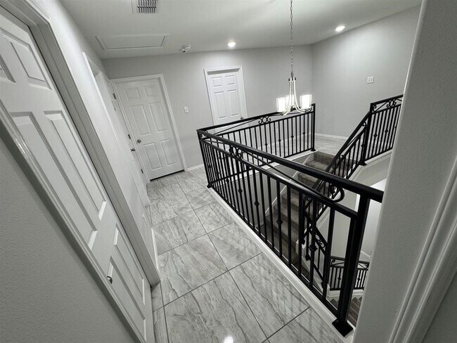 Building Photo - 4222 Lorisa Dr