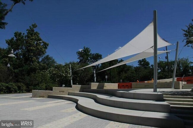 Foto del edificio - 5026 9th St S