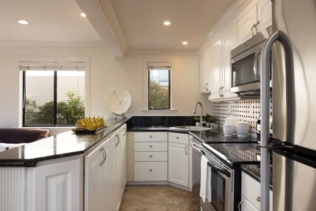 Building Photo - Laine Hill Condominiums