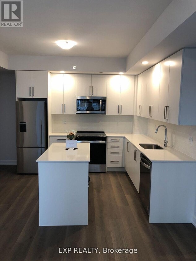 Photo principale - 3220-3220 William Coltson Ave