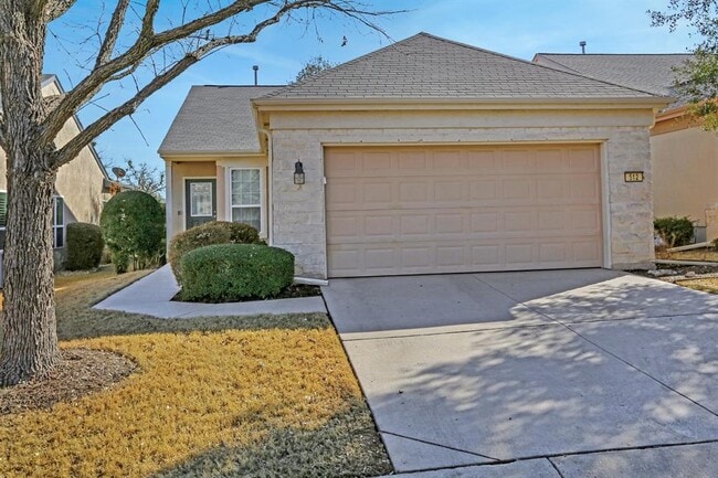 Foto del edificio - 512 Farm Hill Dr