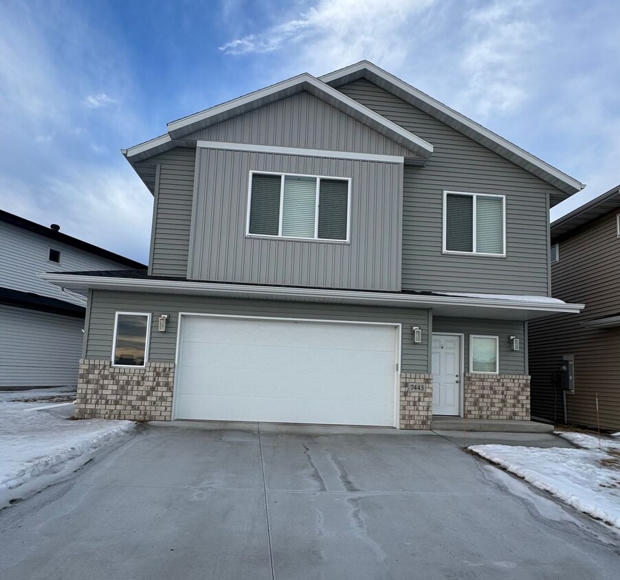 Primary Photo - 4-bedroom, 3-bathroom South Fargo Single-F...