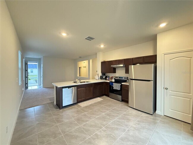 Foto del edificio - 10322 Star Flower Ln