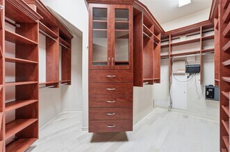 Building Photo - 58 N Scribewood Cir
