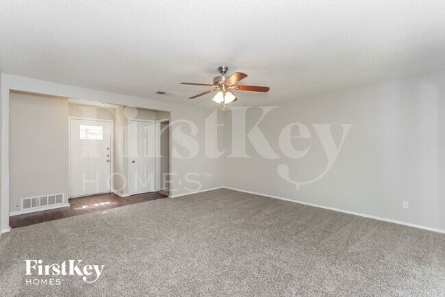 Foto del edificio - 1409 Harrison Ln