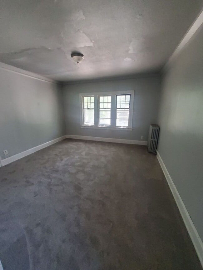 Building Photo - 3121 N 39th St