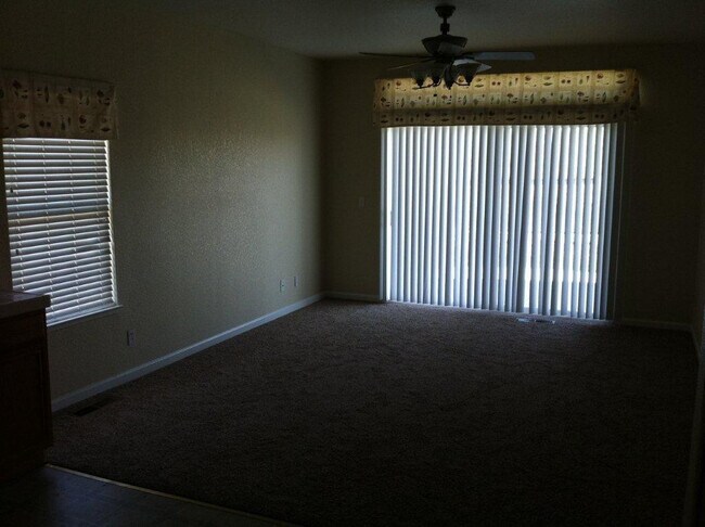 Building Photo - 9530 Antelope Creek Dr