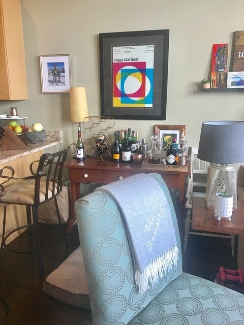 Building Photo - 1464 S Michigan Ave