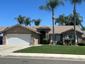 Building Photo - 1732 W Julieanne Ave