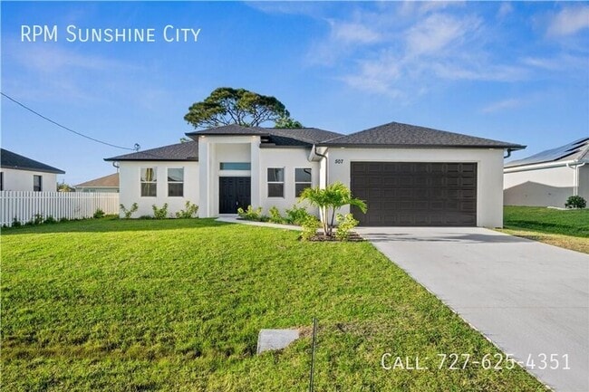 Photo - 335 SW 24th Pl House
