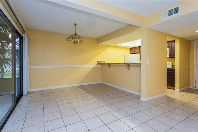 Foto del edificio - 5896 Peregrine Ave