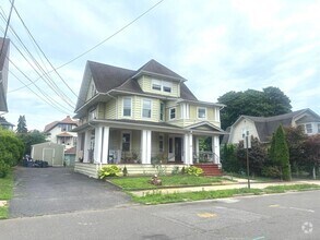 Building Photo - 105 Wentworth St