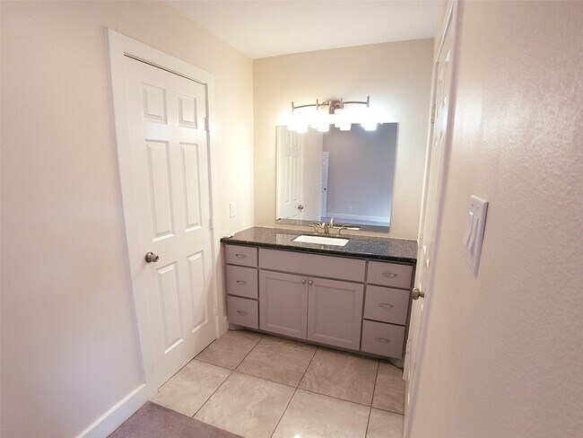 Foto del edificio - 7211 Wind Dale St