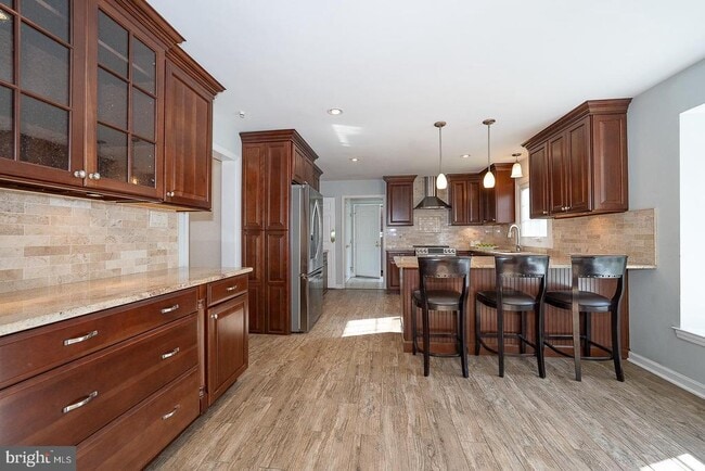 Building Photo - 1099 Armstrong Ct