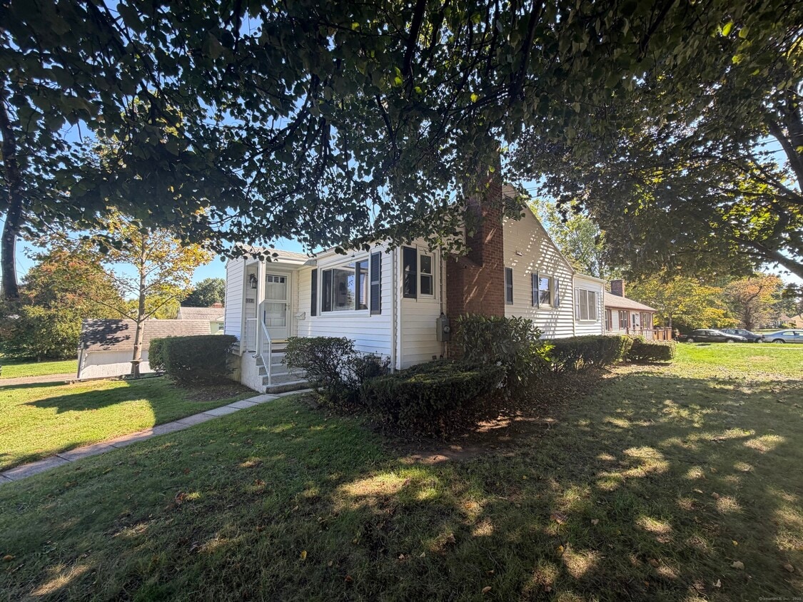 Foto principal - 112 W Hartford Rd