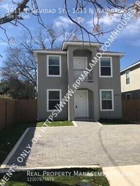Building Photo - 1611 N Navidad St