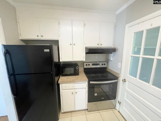 Building Photo - 1521 Woodbine Ct