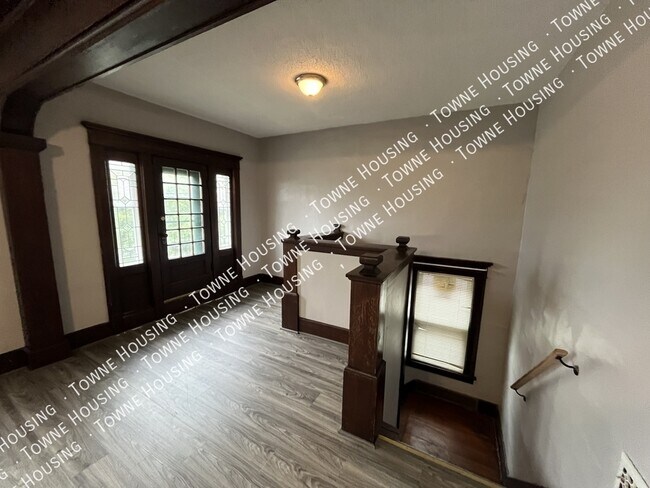 Foto del edificio - 65 Seminole Pkwy