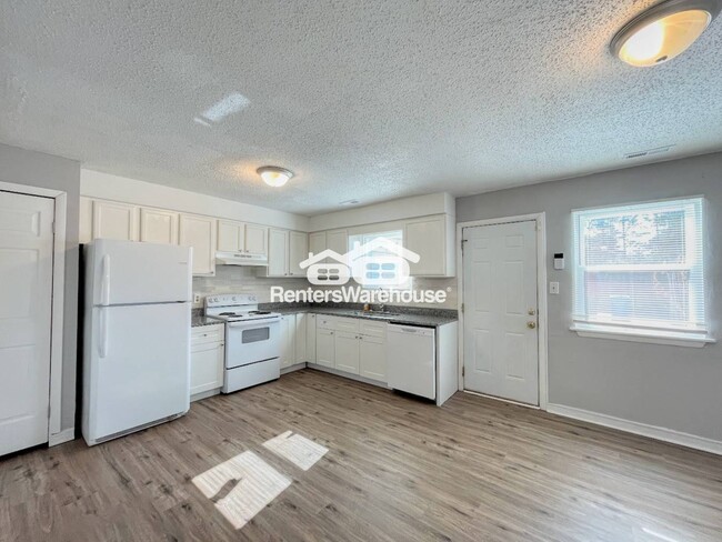 Foto del edificio - 4157 Holly Cove Dr