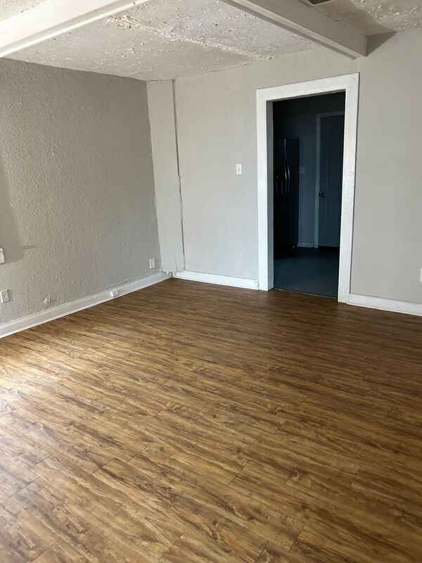 Building Photo - 2525 23rd St Ensley
