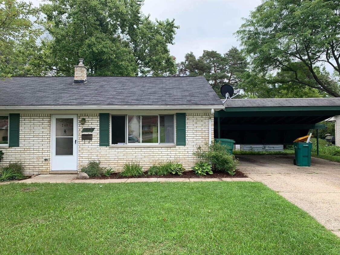 249 Odoherty Rd, Brighton, MI 48116 Townhome Rentals in Brighton MI