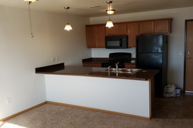 Primary Photo - 311 W Rainbow Dr