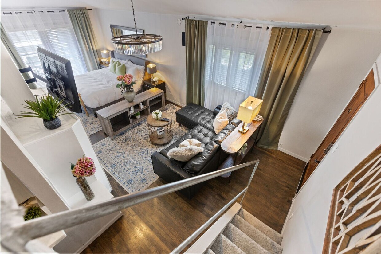 Foto principal - 5002 Junius St