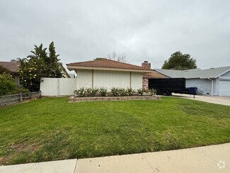 Building Photo - 5759 Cherry Ridge Dr