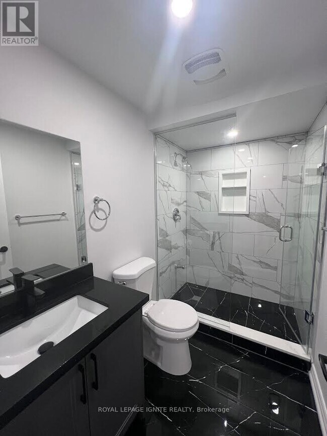 Building Photo - 2494 Kentucky Derby Way