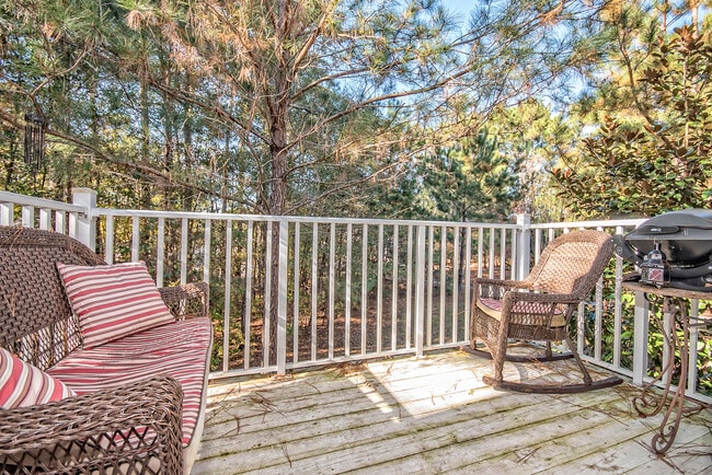 Foto del edificio - 1602 Basildon Rd