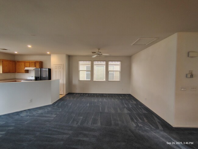 Building Photo - 6284 W Cougar Ave