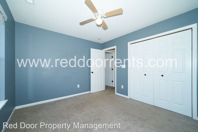 Building Photo - 3 br, 2 bath House - 127 Broadmoor Bend