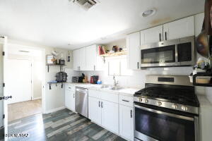 Foto del edificio - 1023 E Lee St