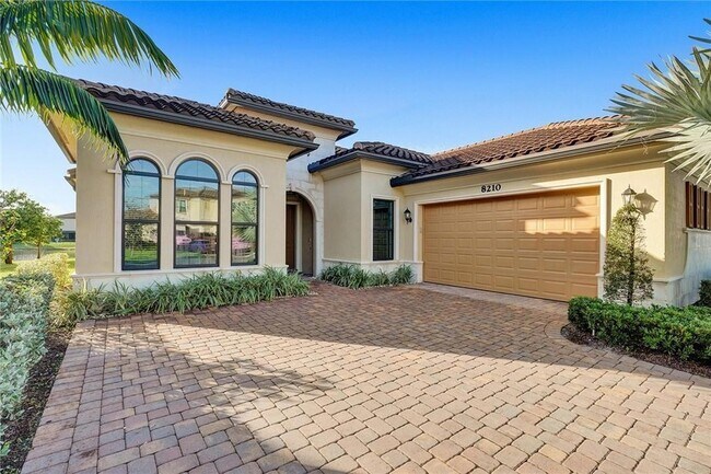 Foto del edificio - 8210 NW 115th Way