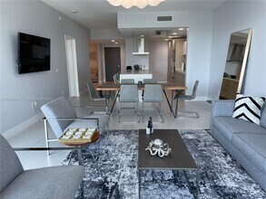 Building Photo - 17301 Biscayne Blvd
