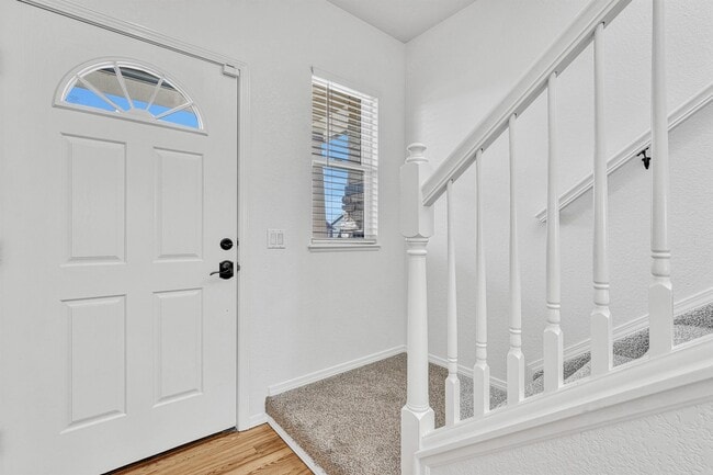 Building Photo - 7368 Prythania Park Dr