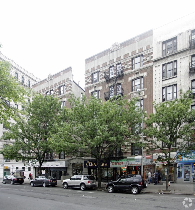 3501 - 3509 Broadway - 3501-3509 Broadway