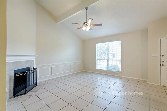 Foto del edificio - 8804 Limestone Dr