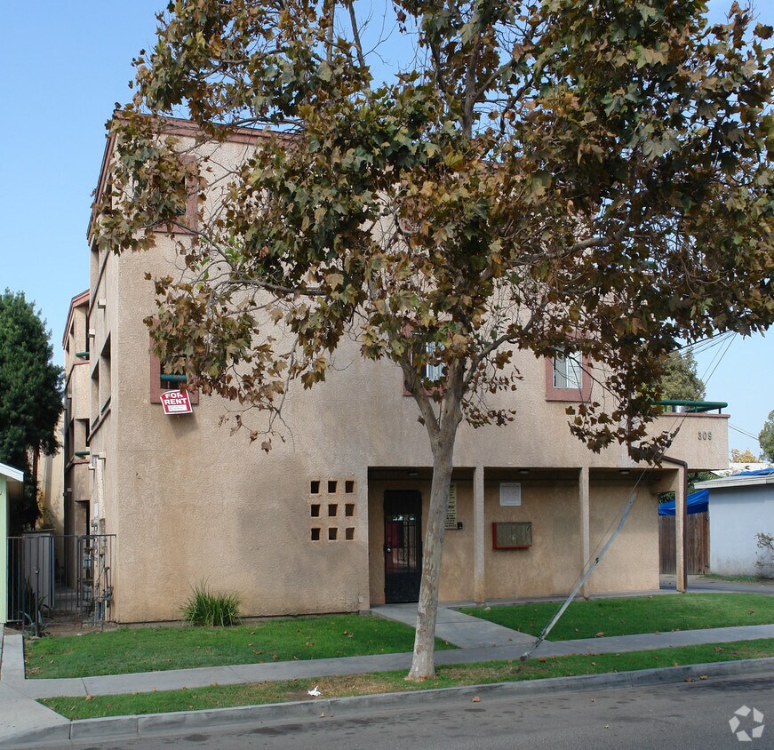 Foto del edificio - 309 E 16th St