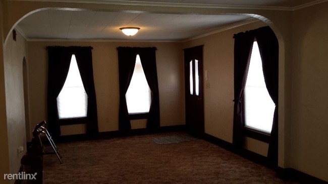 Building Photo - 1 br, 1 bath House - 1759 Oakwood Ave.