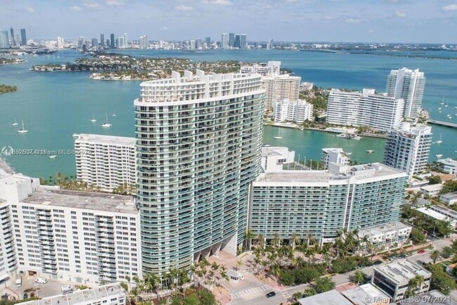 Building Photo - 1500 Bay Rd